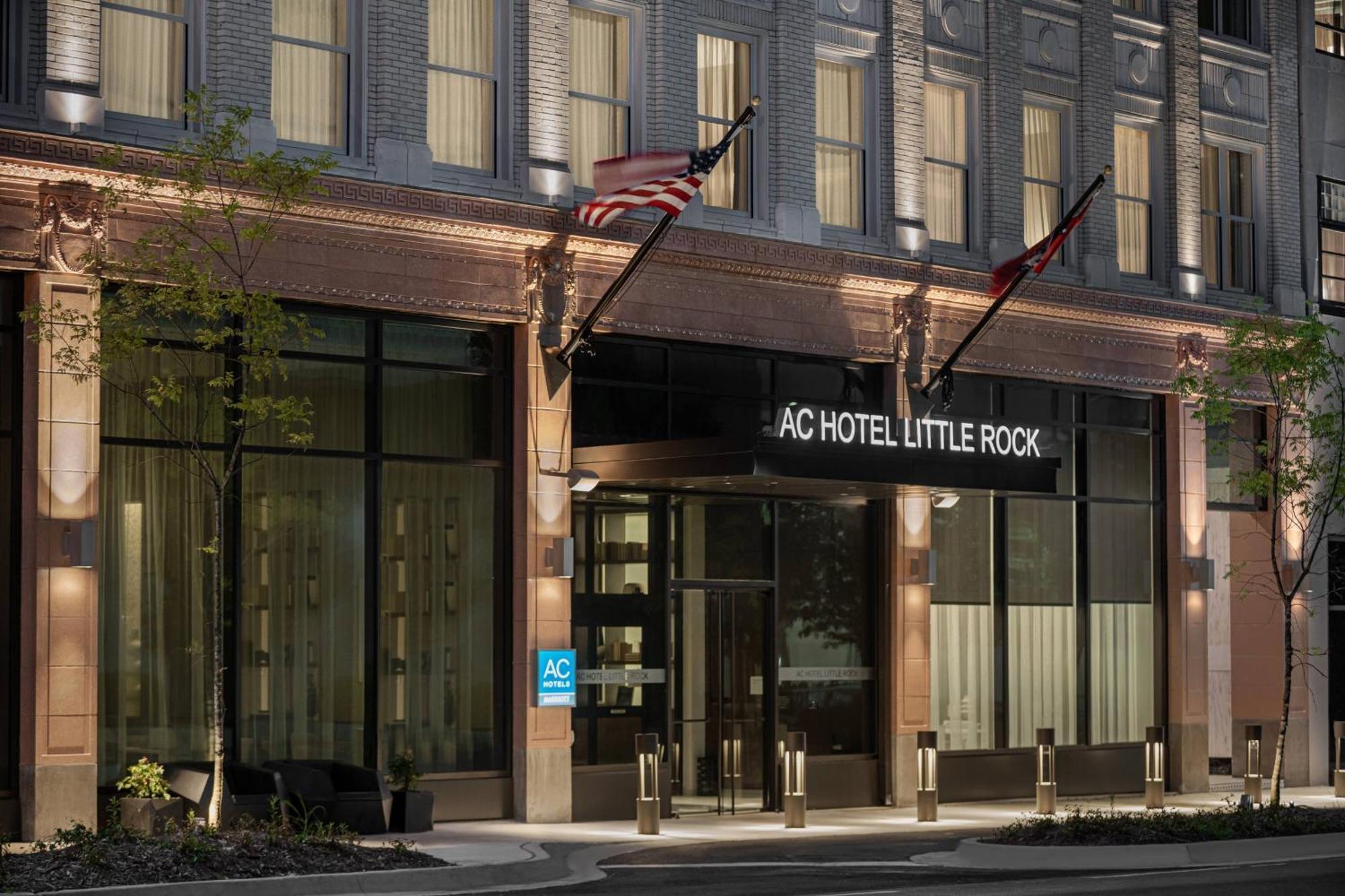Ac Hotel By Marriott Little Rock Downtown Exterior foto